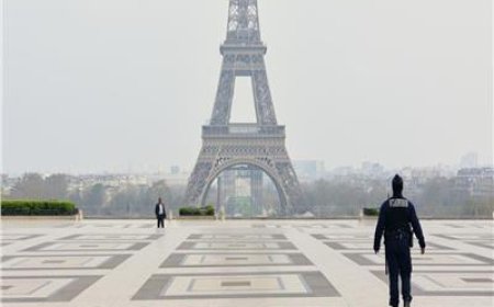 فرنسا تغلق حدودها أمام الدول غير الأوروبية