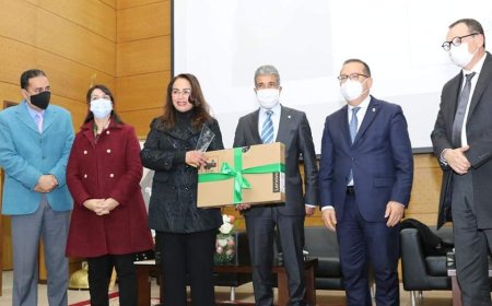 فاس .. جامعة محمد بن عبد الله تنظم حفلا بهيجا احتفاء بطلبة الجامعة المتفوقات والمتفوقين في مختلف المسابقات