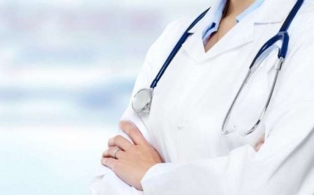 القنيطرة .. توقيف ممرض متقاعد للاشتباه في تورطه في قضية تتعلق بالتزوير واستعمال وترويج المؤثرات العقلية والأدوية الطبية بدون رخصة
