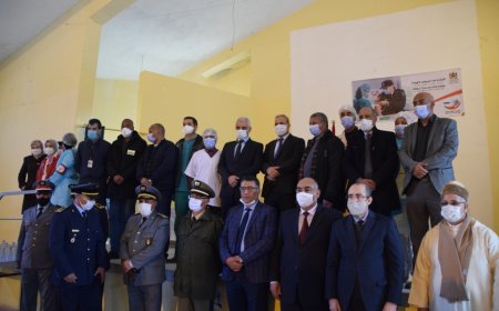 وزير الصخة يقوم بزيارة لمركزي التلقيح ببولمان و صفرو