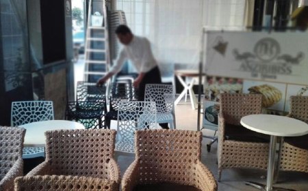 أرباب المطاعم والمقاهي يهددون بخوض إضراب وطني