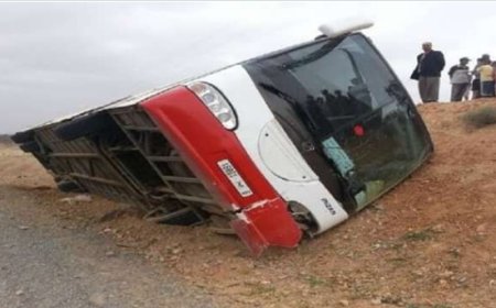 القنيطرة.. مصرع شخصين وإصابة 30 آخرين في حادث انقلاب حافلة لنقل المسافرين