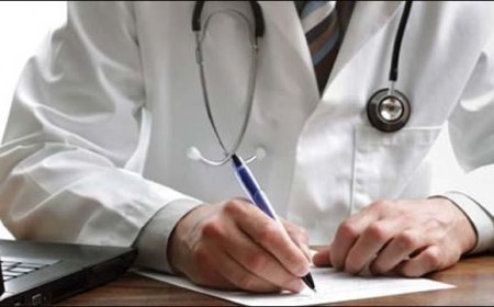 فاس .. الأطباء المقيمين والداخليين ينددون بالاقصاء الذي طالهم من منحة كوفيد19