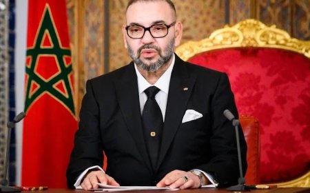 جلالة الملك يهنئ نادي نهضة بركان بعد تتويجه بلقب كأس الكونفدرالية الإفريقية
