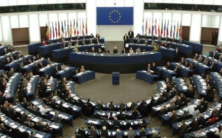 البرلمان الأوروبي يحذر من تدهور حقوق الإنسان بتركيا