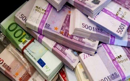 حجز كمية كبيرة من العملات الأجنبية لدى مواطن مغربي قادم من إيطاليا