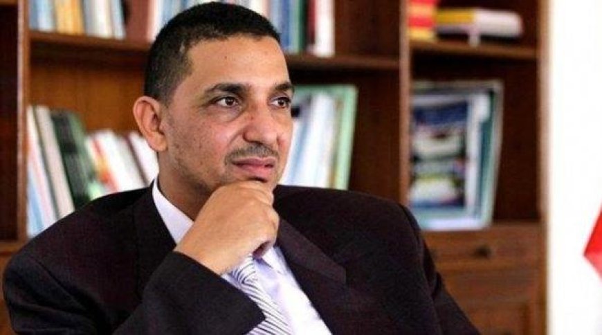 "أبو حفص" يحكي قصة إعجابه بسائقة "تاكسي" .. ويشيد بعمل المرأة