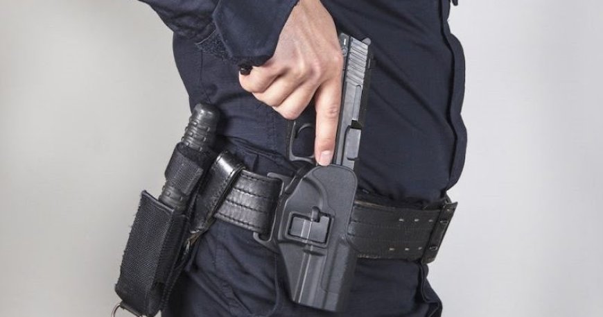 فاس .. عناصر الشرطة تضظر لاشهار سلحها الوظيفي دون استعماله لتوقيف ثلاثة أشخاص عرّضوا سلامة المواطنين وعناصر الشرطة لتهديد جدي وخطير