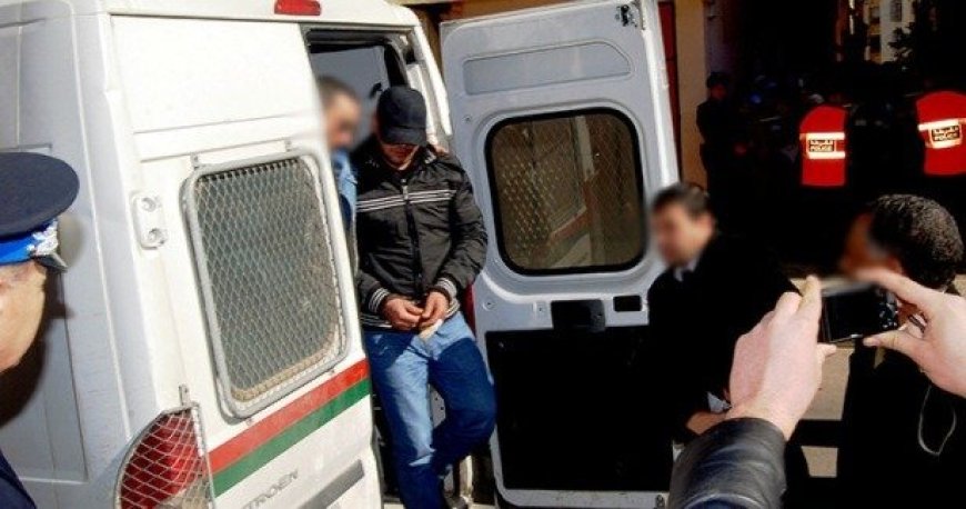 الناظور .. توقيف سبعة أشخاص يشتبه في تورطهم في قضية تتعلق بالنصب والاحتيال على الراغبين في الهجرة السرية