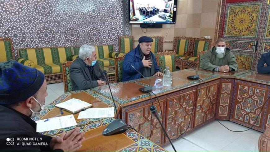 فاس ..اجتماع لمناقشة وضعية الصناع التقليديين بقطاع الأحذية