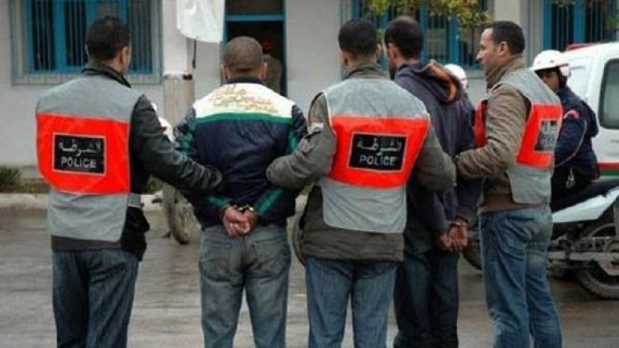 تطوان .. توقيف أربعة أشخاص في قضية نصب مقرون بالسرقة لوكالة لصرف العملات