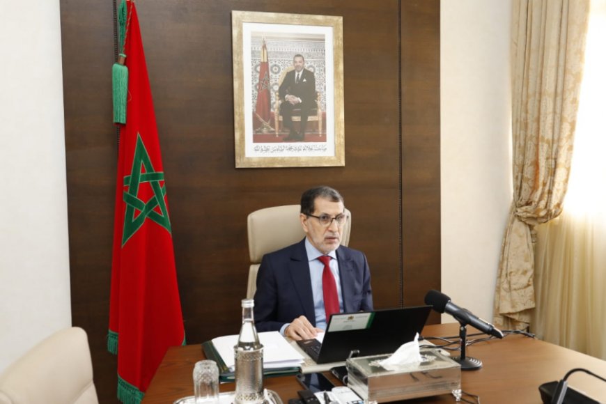 رئيس الحكومة .. التقرير العام الذي أعدته اللجنة الخاصة بالنموذج التنموي شكل لحظةً مهمة