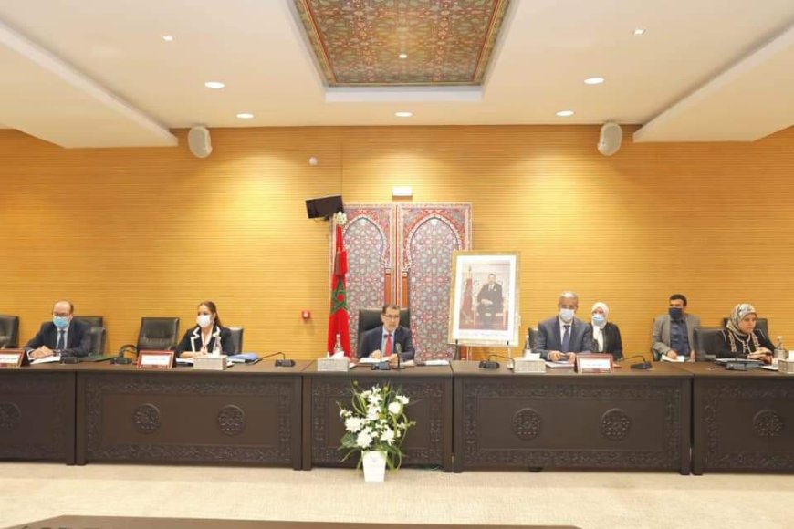 رئيس الحكومة يترأس اجتماع مجلس الرقابة واجتماع الجمعية العامة العادية للشركة القابضة العمران