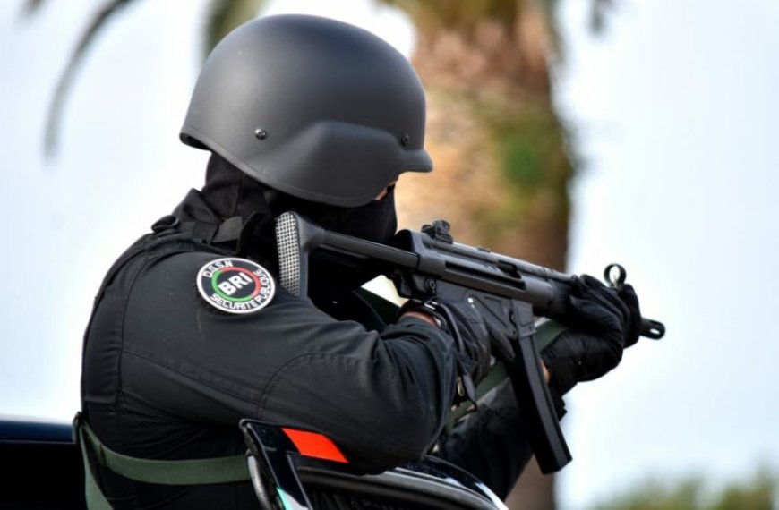 فاس..شرطي يشهر السلاح بحي عرصة الزيتون
