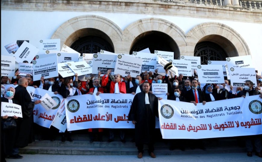 تونس..إضراب عام للقضاة رفضا لقرارت الرئيس