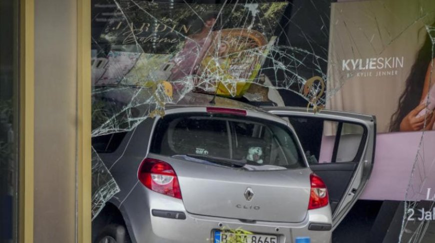 برلين..وفاة شخص وإصابة آخرين في اصطدام سيارة بحشد من الأشخاص