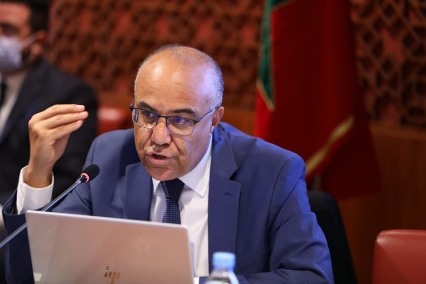 هكذا سيتم حل ملف الطلبة المغاربة العائدين من أوكرانيا
