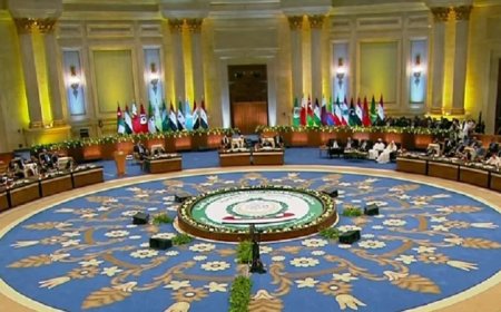 القمة العربية غير العادية..ناصر بوريطة يؤكد دعم جلالة الملك لحقوق الفلطسنيين