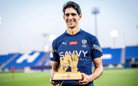 ياسين بونو أفضل حارس مرمى في الدوري السعودي