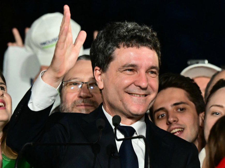 انتخابات..نيكوسور دان رئيسا لرومانيا