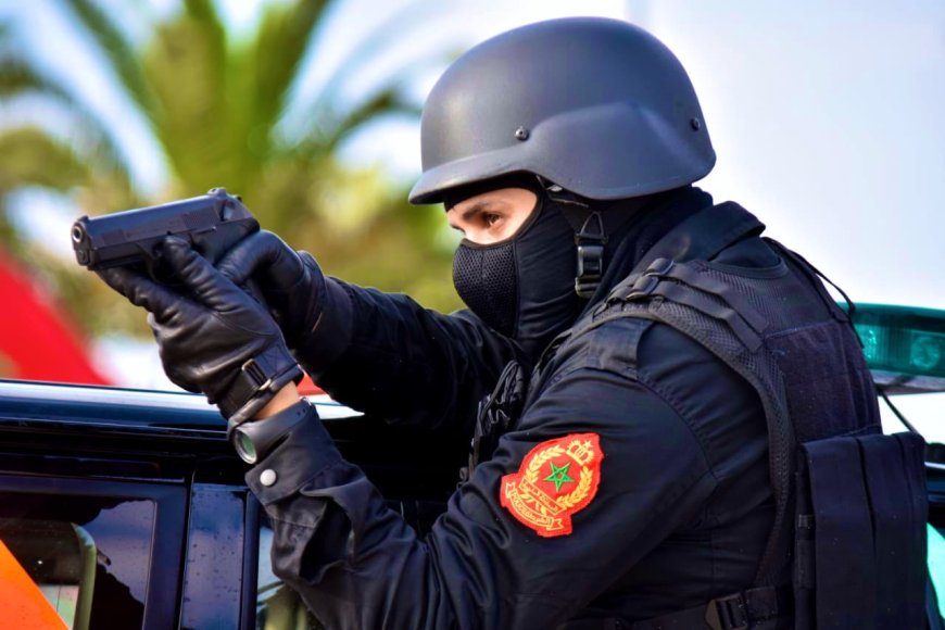 العيون..مفتش شرطة يصطر لاستعمال سلاحه الوظيفي لتوقيف جانح