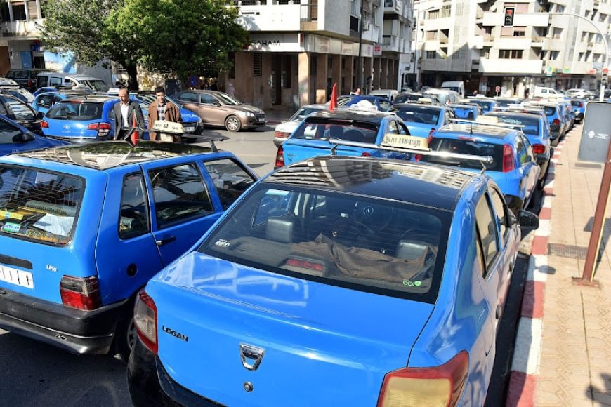 اعتقال ثلاثة سائقي طاكسي بعد ملاحقة هوليودية لسيارة نقل الأشخاص بالتطبيقات
