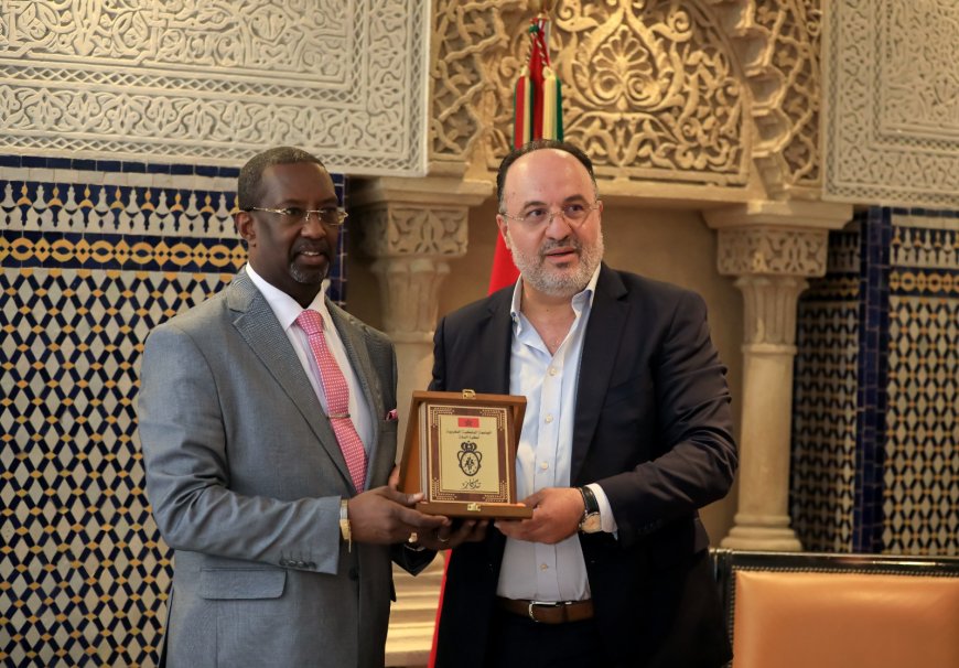 اتفاقية شراكة وتعاون بين الجامعة الملكية المغربية لكرة السلة والاتحاد الغابوني لكرة السلة