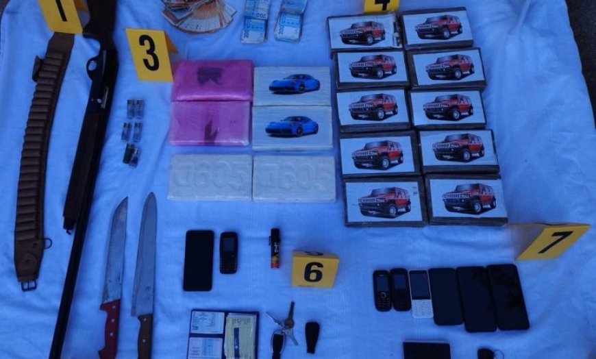 الناظور..توقيف شخصين متورطين في ترويج المخدرات وحيازة السلاح الناري