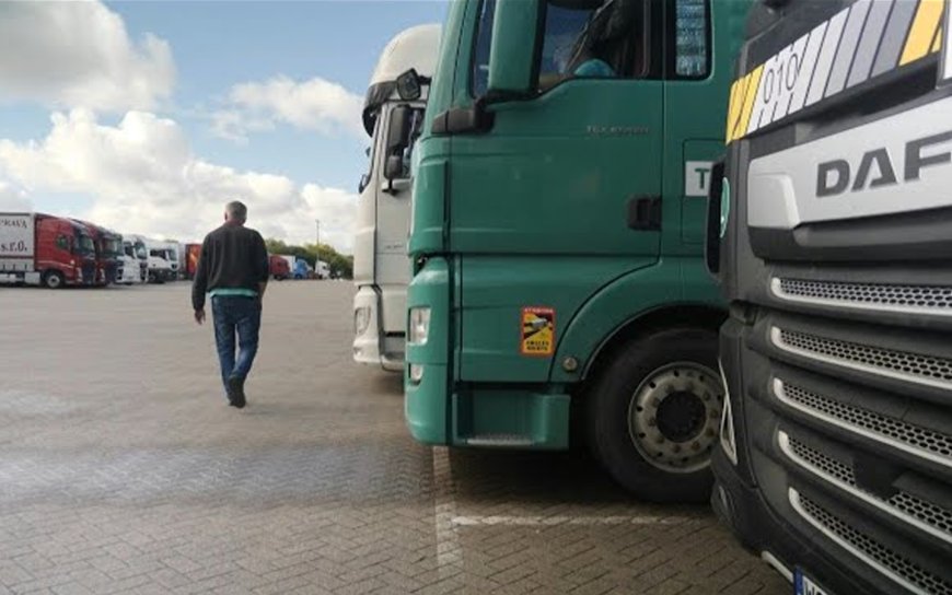 اسبانيا تصادق على مطابقة رخص قيادة الشاحنات مع المغرب