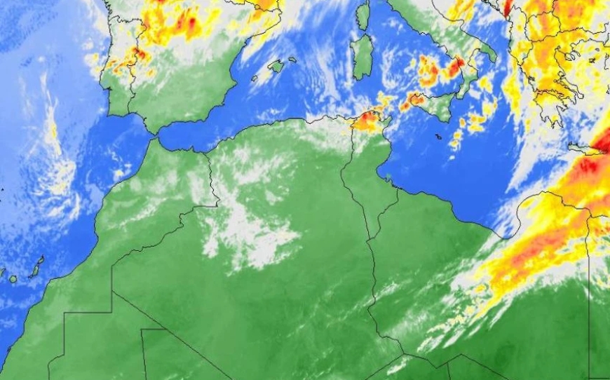 عاصفة أطلسية قوية اطلق عليها اسم "فرانسيس" تقترب من المغرب