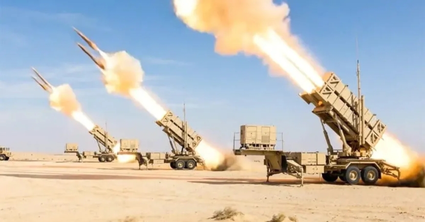 الدفاعات القطرية تحبط هجوماً صاروخياً جديداً وسط تصعيد إقليمي