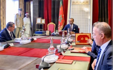 بالقصر الملكي بالرباط..جلالة الملك يترأس مجلسا وزاريا