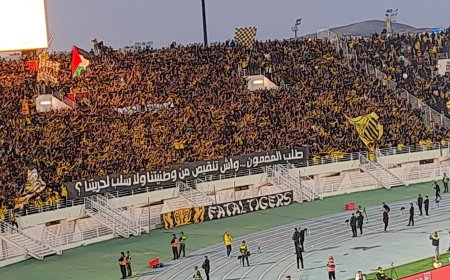 المغرب الفاسي يحكم قبضته على الصدارة برباعية في شباك حسنية أكادير