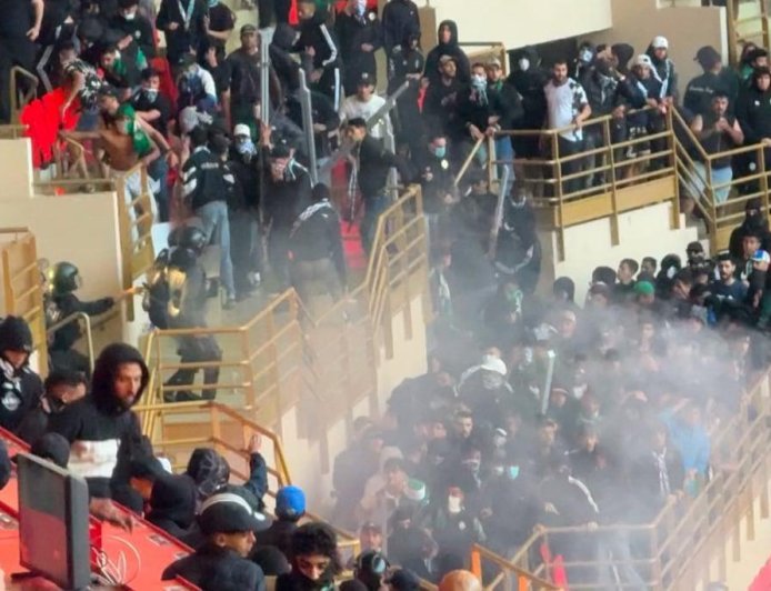 توقيف 136 شخصاً عقب شغب مباراة الجيش الملكي والرجاء بالرباط