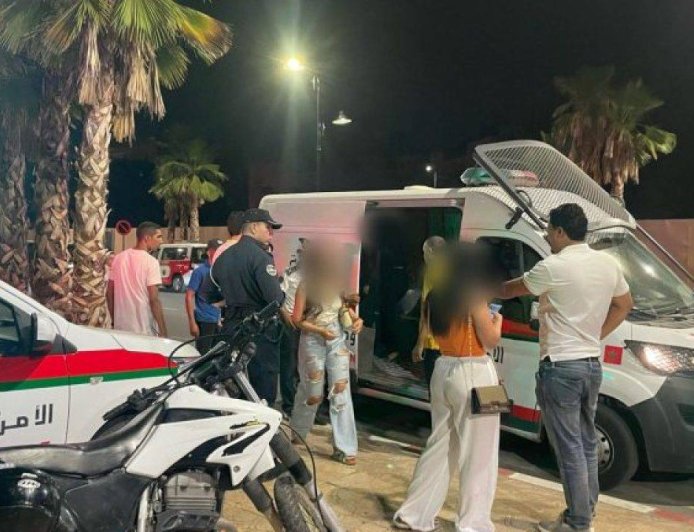 مراكش.. تفكيك شبكة للدعارة وتوقيف 14 شخصاً بينهم 9 فتيات