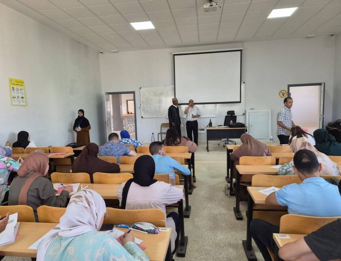 كلية الشريعة بفاس.. انطلاق امتحانات الدورة الربيعية العادية