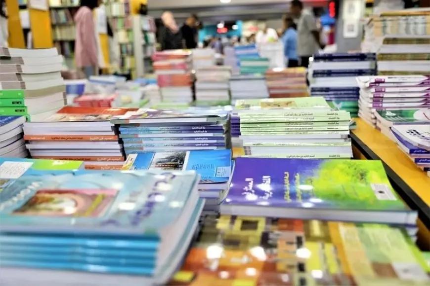 وزارة التربية الوطنية تشدد على منع المدارس الخاصة من بيع الكتب المدرسية